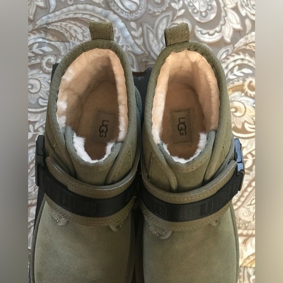 Ugg Neumel Snapback Boots main image 6
